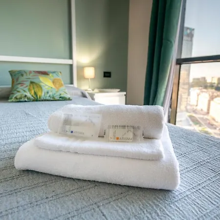 La Corte Luxury Apartment: Panoramic City Center With Free Parking *